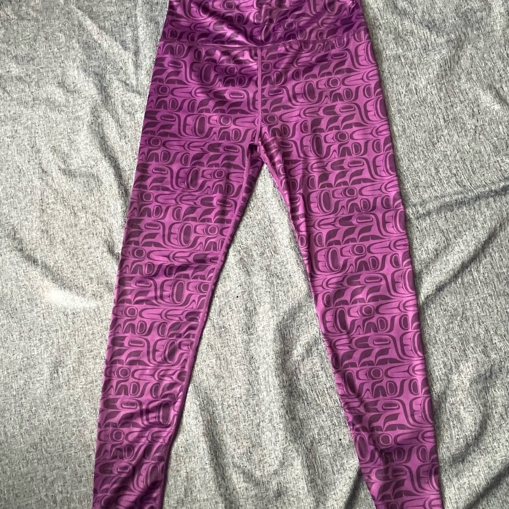 High-Rise Purple Patterned Leggings